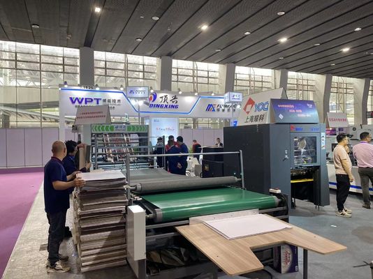 Kartonnen Verpakkingstype High Speed Flute Laminator Incorporating Paper Membrane Material and Back Feeder Optie voor prestaties